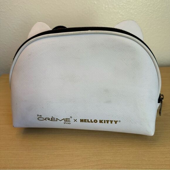 The Creme Shop X Hello Kitty White Makeup Bag 10x6x4 Flaw - Picture 2 of 4